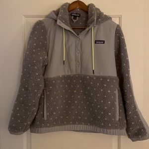 Patagonia fleece hoodie
